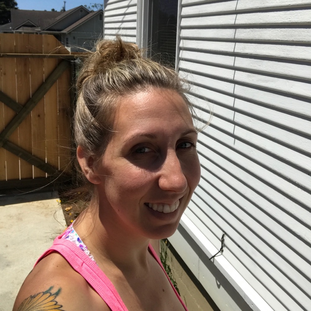 Meet your Posher, Amy